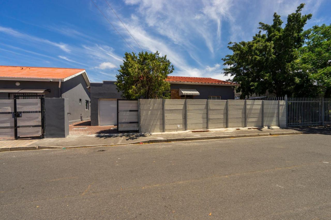 Hasate Guest House 10 Florence Street Oakdale Belliville 7530 Cape Town South African Exterior photo