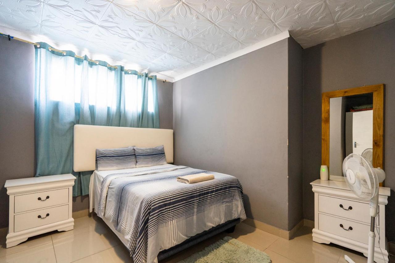 Hasate Guest House 10 Florence Street Oakdale Belliville 7530 Cape Town South African Exterior photo
