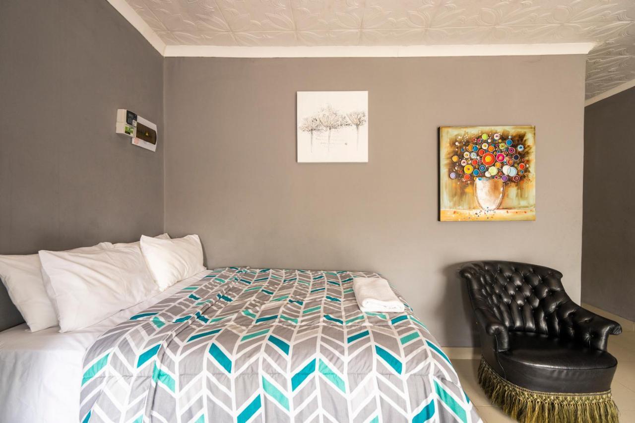 Hasate Guest House 10 Florence Street Oakdale Belliville 7530 Cape Town South African Exterior photo
