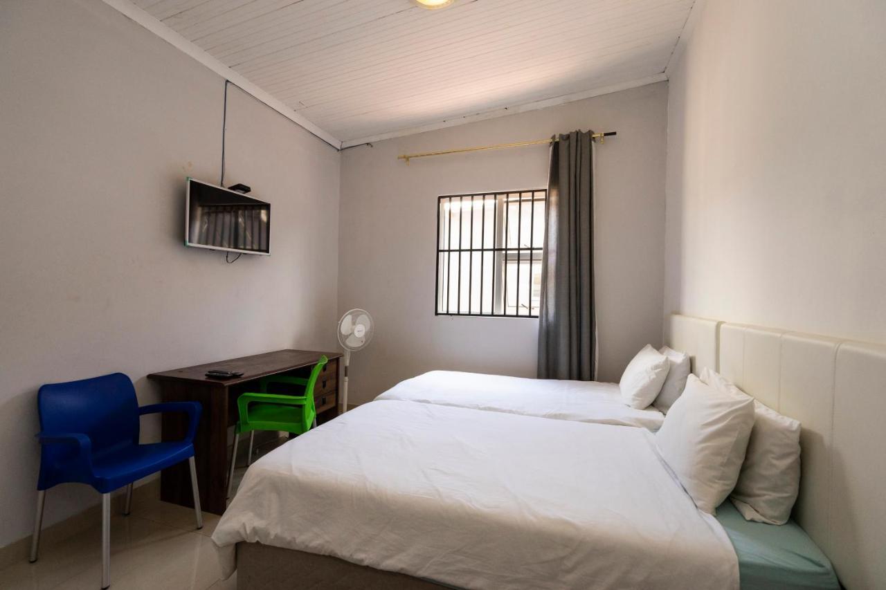 Hasate Guest House 10 Florence Street Oakdale Belliville 7530 Cape Town South African Exterior photo